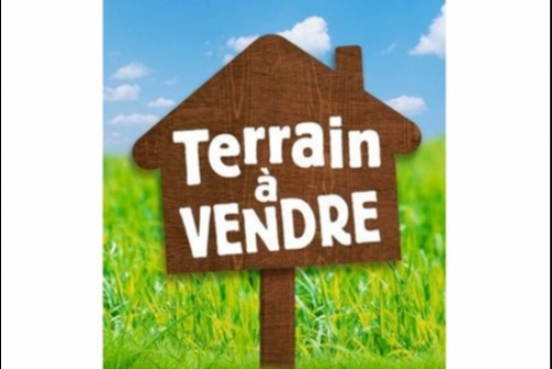 TERRAIN COMMUNAL A VENDRE TERRAIN COMMUNAL A VENDRE